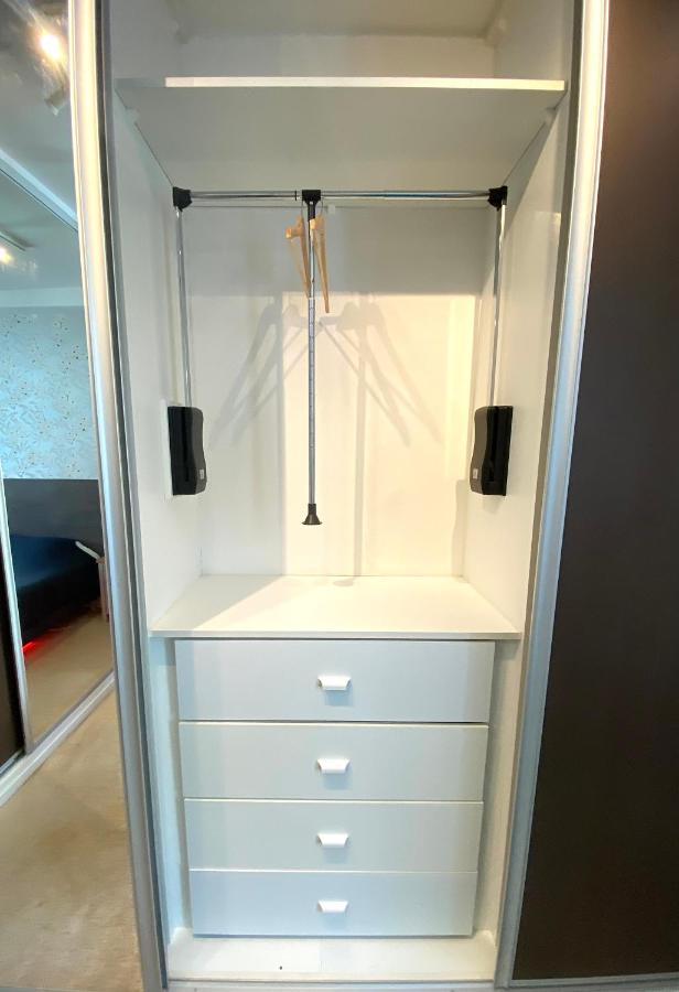 Floydroom'S Pau Chambre Hotes Standing Dans Appartement Partage Proche Chateau Exterior photo