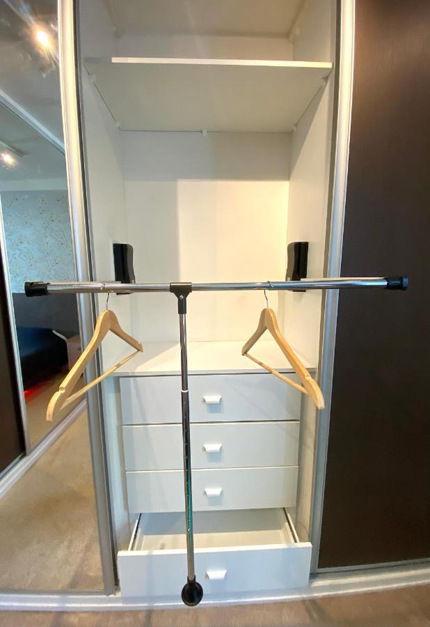Floydroom'S Pau Chambre Hotes Standing Dans Appartement Partage Proche Chateau Exterior photo