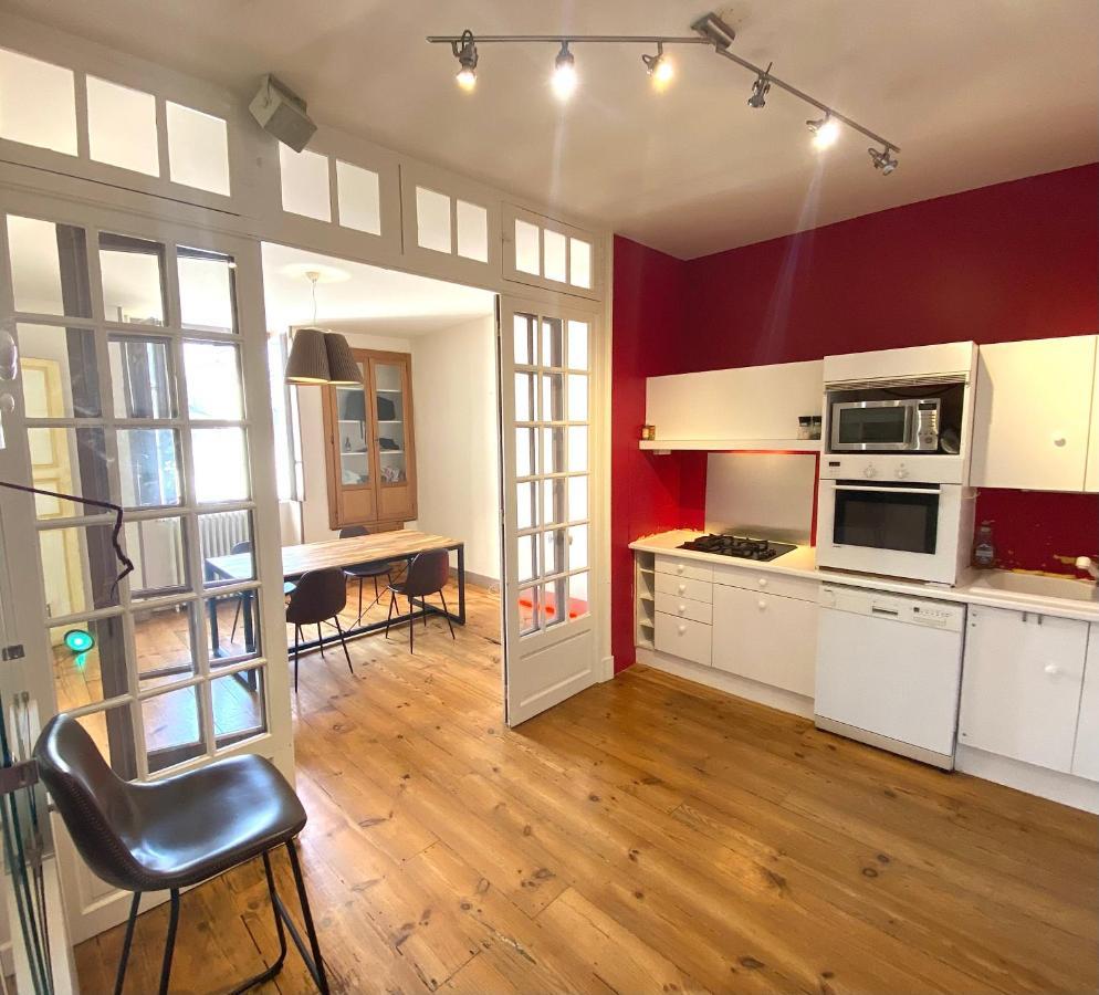 Floydroom'S Pau Chambre Hotes Standing Dans Appartement Partage Proche Chateau Exterior photo