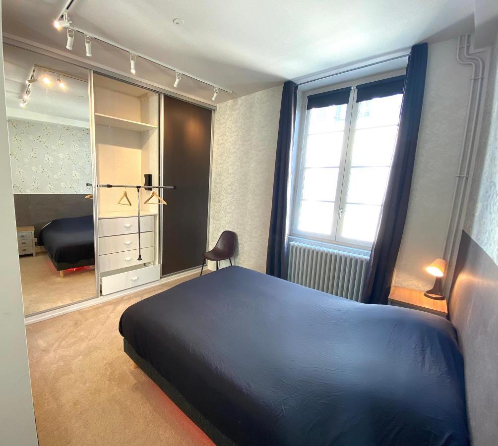 Floydroom'S Pau Chambre Hotes Standing Dans Appartement Partage Proche Chateau Exterior photo
